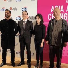 Fang Lijun honoured 2019 Asia Arts Game Changer Award